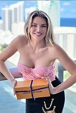 Ukrainian mail order bride Hanna from Springfield with blonde hair and blue eye color - image 10