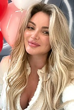 Ukrainian mail order bride Hanna from Springfield with blonde hair and blue eye color - image 11