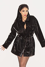 Ukrainian mail order bride Daniela from Barcelona with black hair and brown eye color - image 4