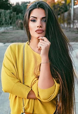Diana, 31 y.o. from Madrid, Spain