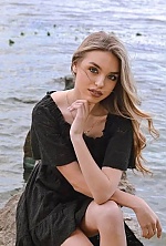Ukrainian mail order bride Anna from Kiyiv with light brown hair and brown eye color - image 8