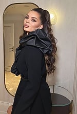 Ukrainian mail order bride Anastasiia from Linz with brunette hair and grey eye color - image 6