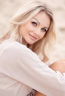 Iryna, 35 y.o. from Kyiv, Ukraine
