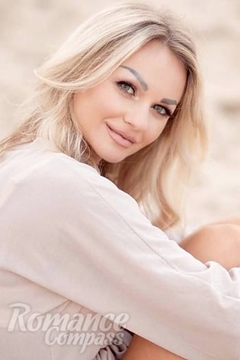 Ukrainian mail order bride Iryna from Kyiv with blonde hair and blue eye color - image 1