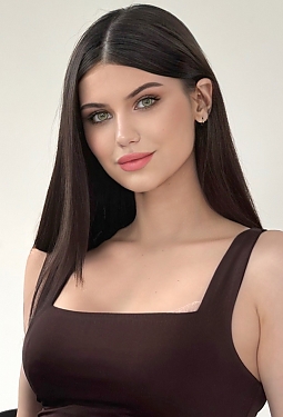 Margarita, 19 y.o. from Hamburg, Germany