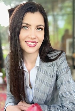 Neonila, 41 y.o. from Kharkiv, Ukraine