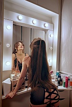 Ukrainian mail order bride Vladilena from Kyiv with light brown hair and green eye color - image 5