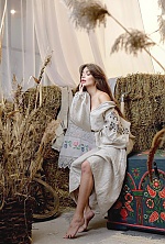 Ukrainian mail order bride Vladilena from Kyiv with light brown hair and green eye color - image 3