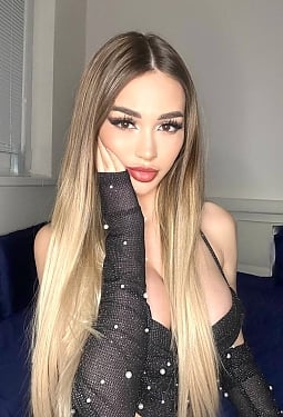 Caroline, 24 y.o. from Prague, Czech Rep.