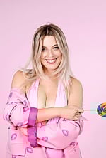 Ukrainian mail order bride Patrycja from Poznan with light brown hair and green eye color - image 10