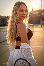 Ukrainian mail order bride Tamara from Berlin with blonde hair and green eye color - image 7