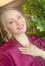 Ukrainian mail order bride Tamara from Berlin with blonde hair and green eye color - image 3