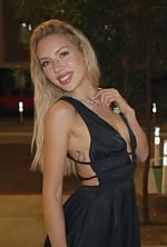 Ukrainian mail order bride Irina from Kyiv with blonde hair and brown eye color - image 2