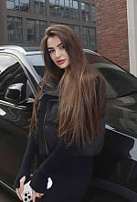 Ukrainian mail order bride Alisa from Los Angeles with light brown hair and hazel eye color - image 6