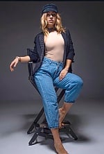 Ukrainian mail order bride Yevheniia from Los Angeles with blonde hair and blue eye color - image 12