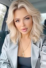 Ukrainian mail order bride Olena from Warsaw with blonde hair and brown eye color - image 13