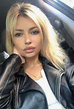 Ukrainian mail order bride Olena from Kyiv with blonde hair and brown eye color - image 3