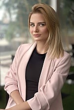 Ukrainian mail order bride Lyudmila from Kyiv with blonde hair and green eye color - image 2