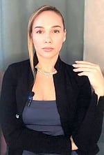 Ukrainian mail order bride Eva from Kyiv with light brown hair and green eye color - image 11