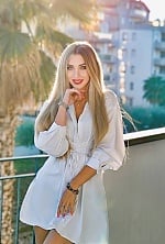 Ukrainian mail order bride Anastasia from Milan with blonde hair and grey eye color - image 7