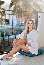 Ukrainian mail order bride Anastasia from Milan with blonde hair and grey eye color - image 3