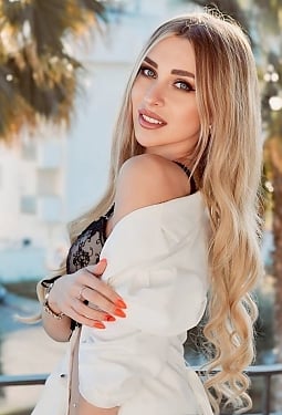 Anastasia, 33 y.o. from Milan, Italy
