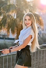 Ukrainian mail order bride Anastasia from Milan with blonde hair and grey eye color - image 6