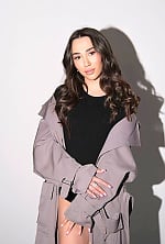 Ukrainian mail order bride Daria from Kyiv with brunette hair and brown eye color - image 4
