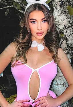 Margarita, 21 y.o. from Kharkiv, Ukraine