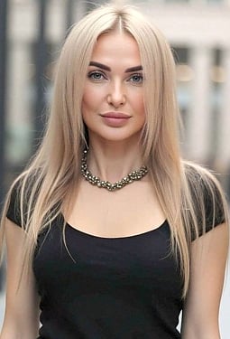 Alla, 49 y.o. from Madrid, Spain