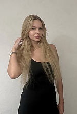 Ukrainian mail order bride Natalia from Milan with blonde hair and grey eye color - image 9