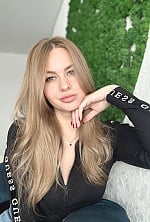 Ukrainian mail order bride Natalia from Milan with blonde hair and grey eye color - image 4