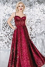 Ukrainian mail order bride Julia from Istanbul with blonde hair and green eye color - image 4