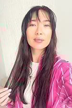 Ukrainian mail order bride Yevheniia from Kyiv with light brown hair and green eye color - image 3