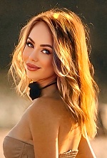 Ukrainian mail order bride Oksana from Kyiv with light brown hair and grey eye color - image 4