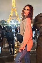 Ukrainian mail order bride Oksana from Kyiv with light brown hair and grey eye color - image 7