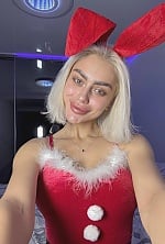 Ukrainian mail order bride Kateryna from Kharkiv with blonde hair and green eye color - image 13