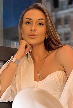 Elena, 26 y.o. from Kyiv, Ukraine
