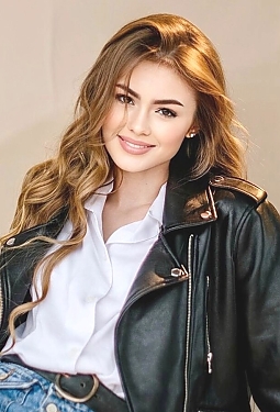Amina, 23 y.o. from Odesa, Ukraine