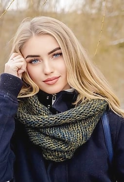 Vladyslava, 23 y.o. from Kalush, Ukraine