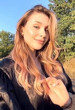 Oleksandra, 21 y.o. from Cherkasy, Ukraine
