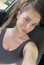 Ukrainian mail order bride Yana from Kyiv with light brown hair and green eye color - image 3