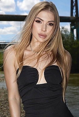Iryna, 28 y.o. from Ivano-Frankivsk, Ukraine