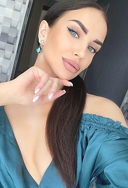 Yana, 32 y.o. from Kyiv, Ukraine