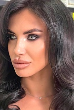 Ukrainian mail order bride Yana from Kyiv with brunette hair and brown eye color - image 42