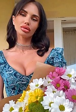 Ukrainian mail order bride Yana from Kyiv with brunette hair and brown eye color - image 37