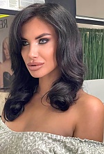 Ukrainian mail order bride Yana from Kyiv with brunette hair and brown eye color - image 44