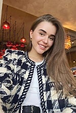 Ukrainian mail order bride Daria from Warsaw with brunette hair and brown eye color - image 6