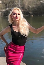 Ukrainian mail order bride Oksana from Talne with blonde hair and green eye color - image 3
