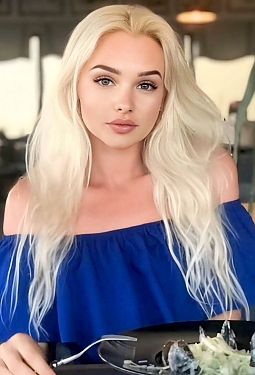 Oksana, 33 y.o. from Talne, Ukraine